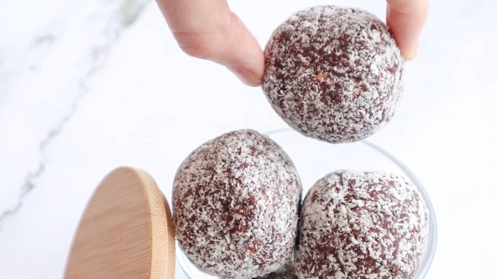 Hazelnut Cacao Wholefood Ball